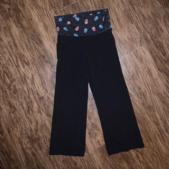 No Boundaries Pants - No Boundaries Womens Skull leggings